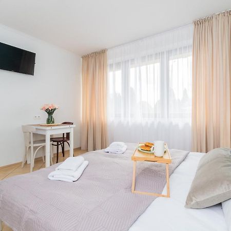 Flatbook Pokoje - Stegna Morska Przystan I Appartement Buitenkant foto