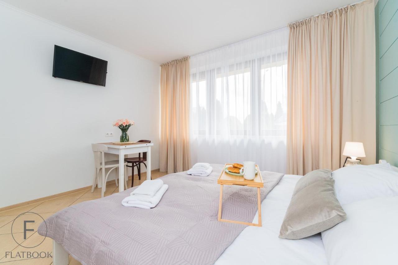 Flatbook Pokoje - Stegna Morska Przystan I Appartement Buitenkant foto