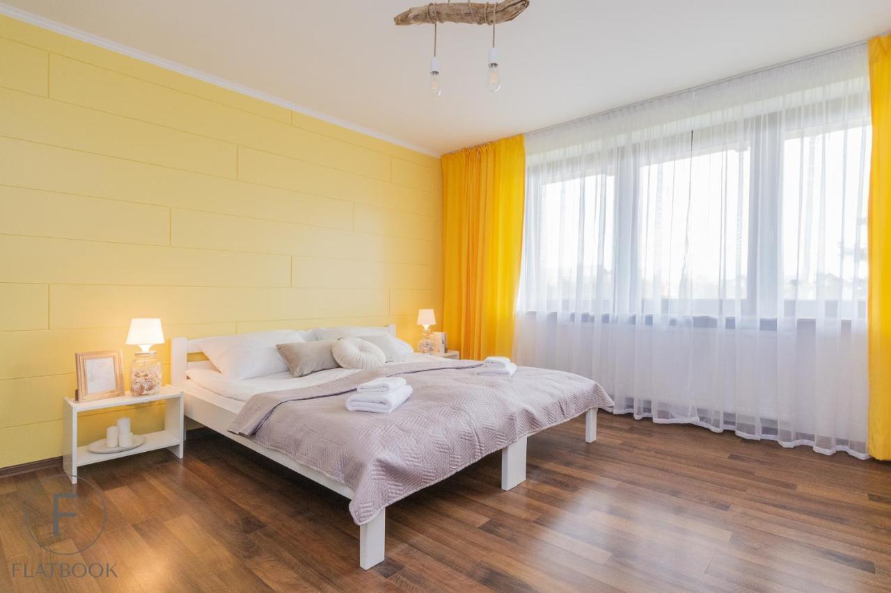 Flatbook Pokoje - Stegna Morska Przystan I Appartement Buitenkant foto